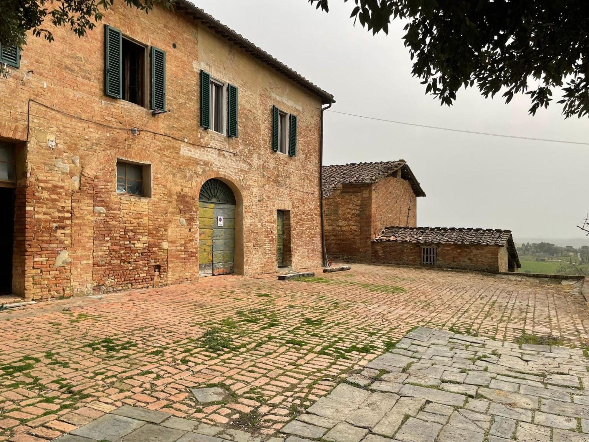 Podere Piazza Casa Dell'Arcivescovo 锡耶纳 外观 照片
